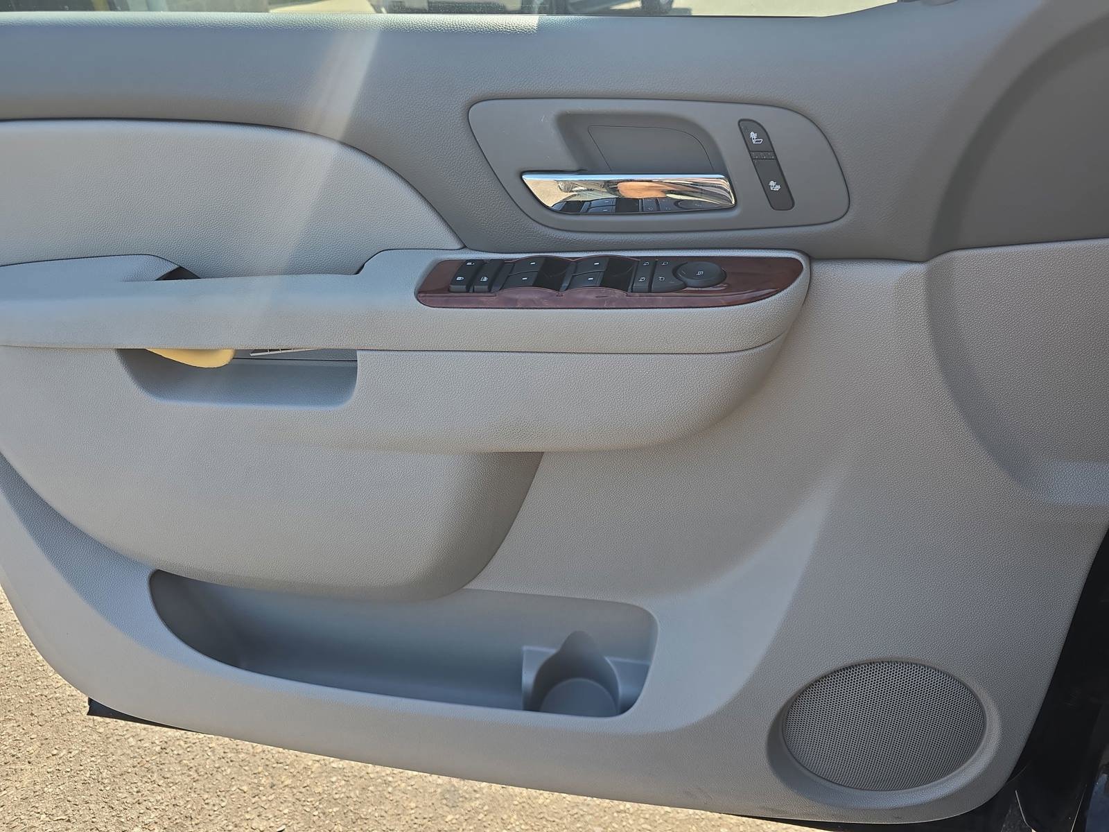 Used 2013 Chevrolet Avalanche LT w/ All-Star Edition image 29