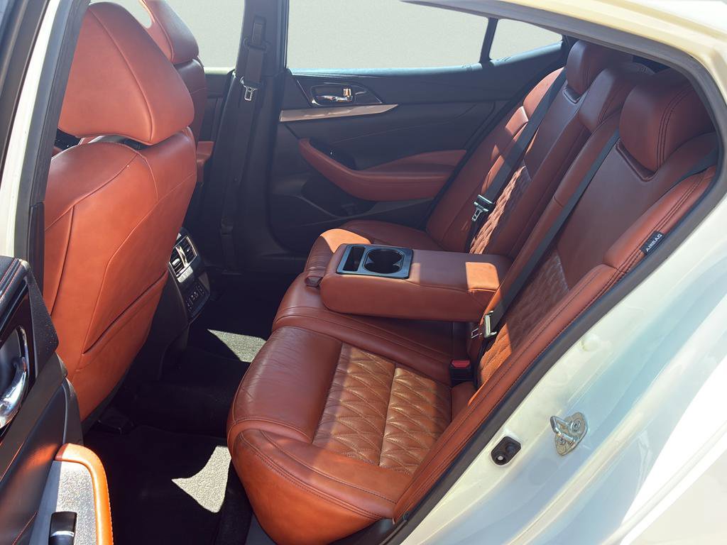 Used 2020 Nissan Maxima Platinum w/ Reserve Package FWD image 40