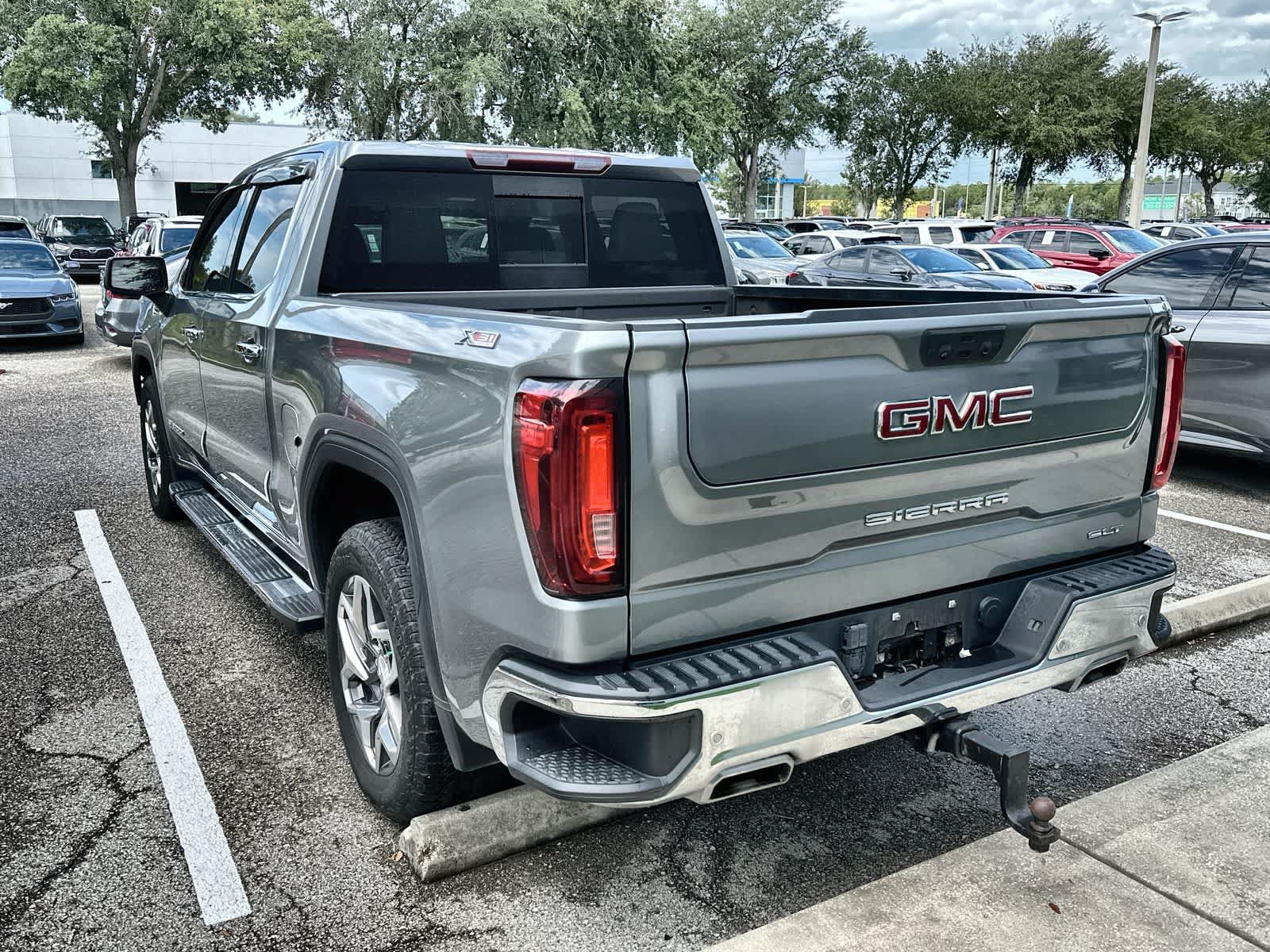 Used 2023 GMC Sierra 1500 SLT w/ SLT Premium Plus Package AWD/4WD image 6