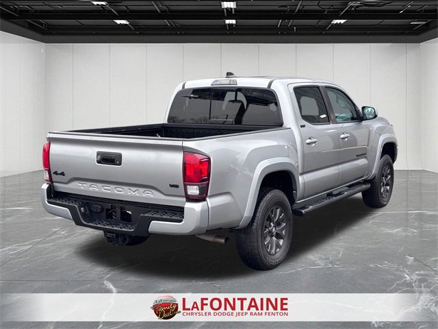 Used 2023 Toyota Tacoma SR5 image 5
