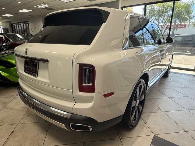 Used 2019 Rolls-Royce Cullinan AWD/4WD image 46