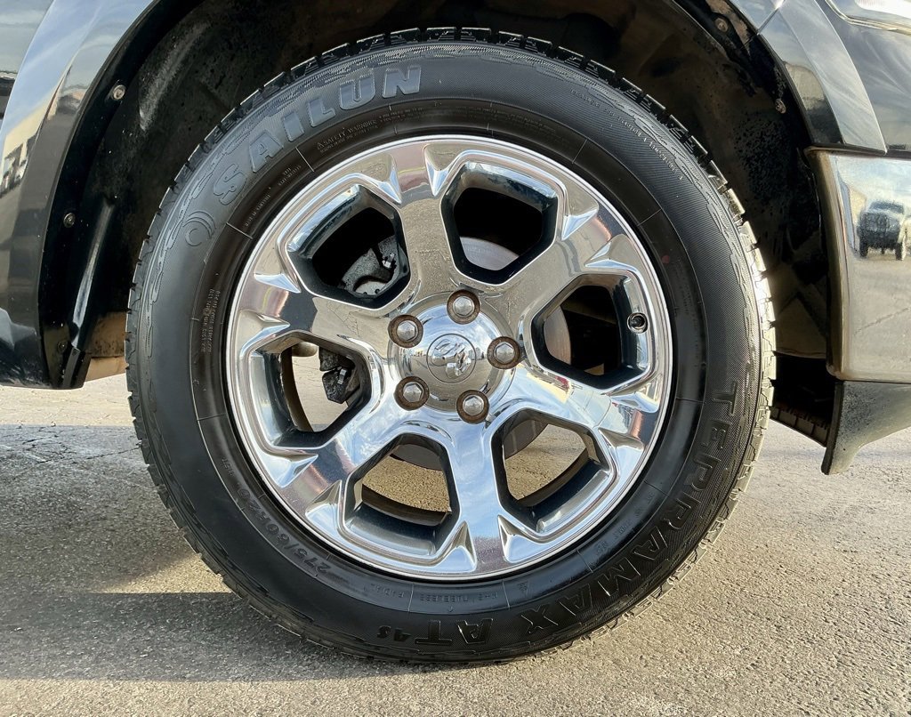 Used 2016 RAM 1500 Laramie w/ Convenience Group image 20