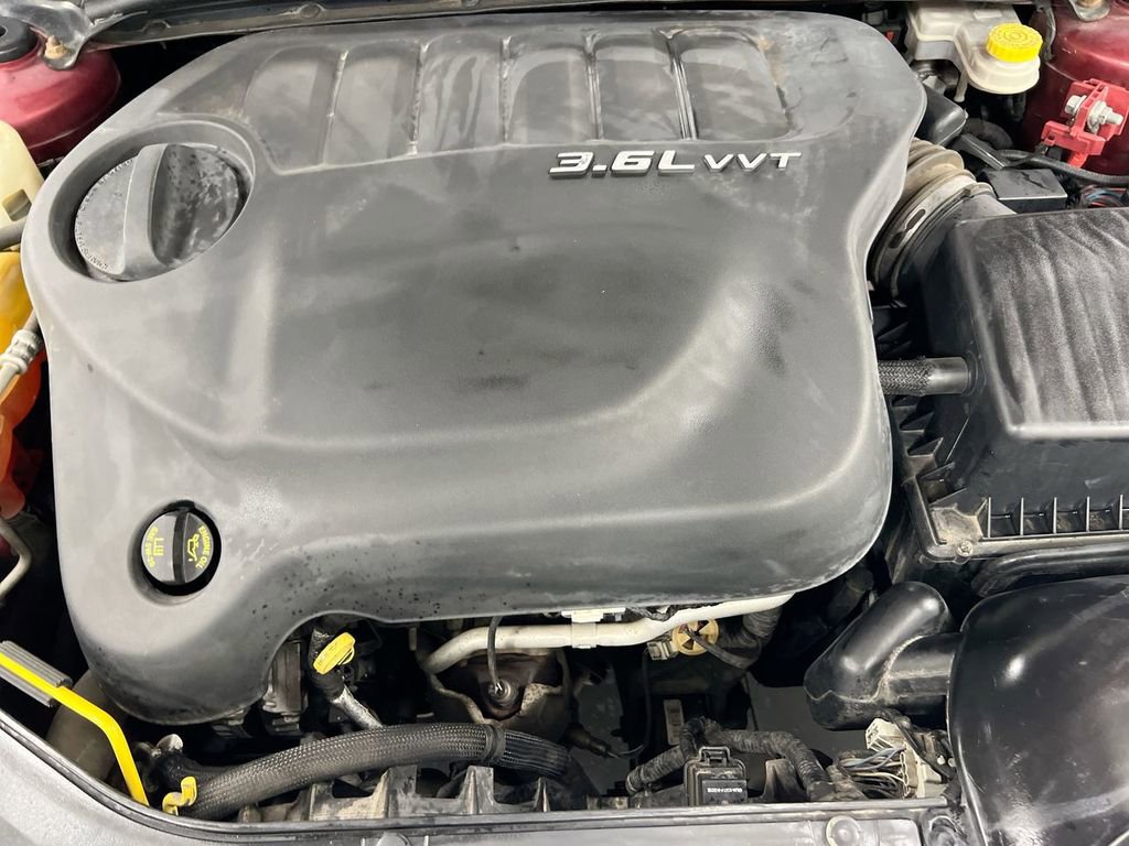Used 2013 Chrysler 200 Limited w/ Sun/Sound Group FWD image 27