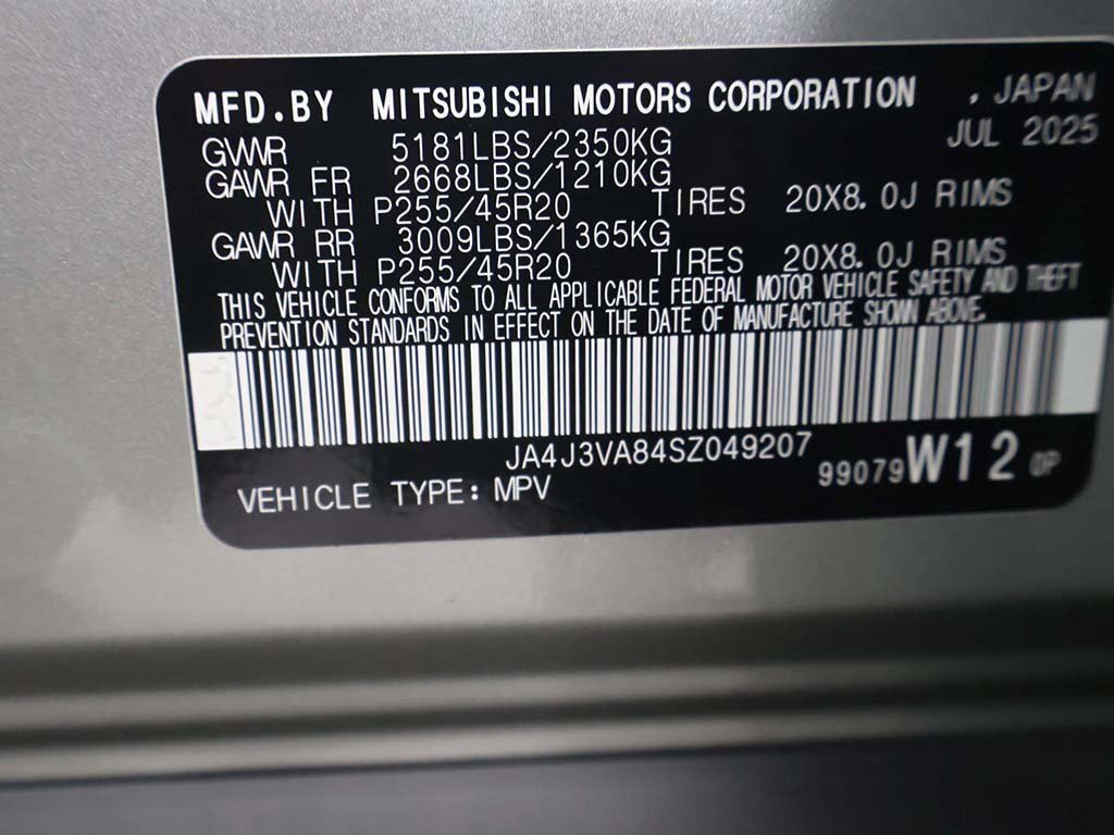 New 2025 Mitsubishi Outlander SE image 56