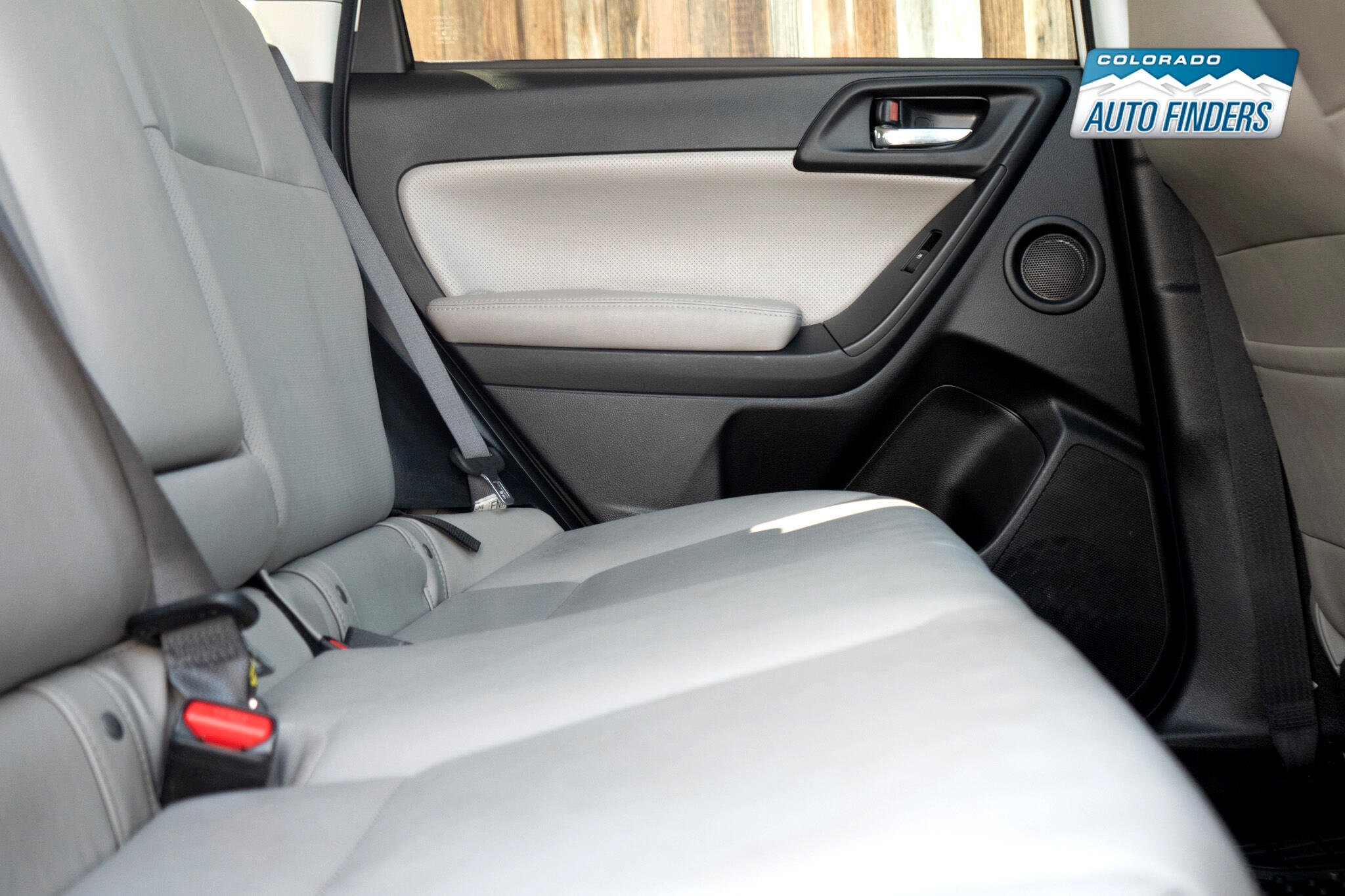 Used 2015 Subaru Forester 2.5i Touring w/ Popular Package #2 image 25