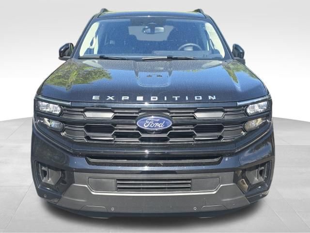 Used 2025 Ford Expedition Active AWD/4WD image 9