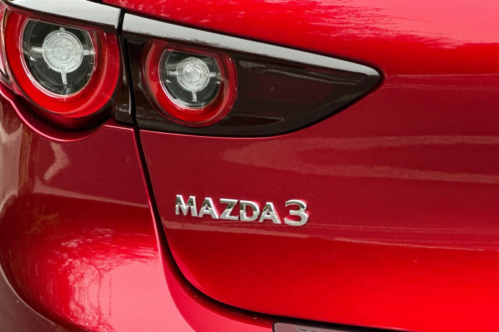 New 2026 MAZDA MAZDA3 2.5 S Hatchback w/ Premium Pkg FWD image 23