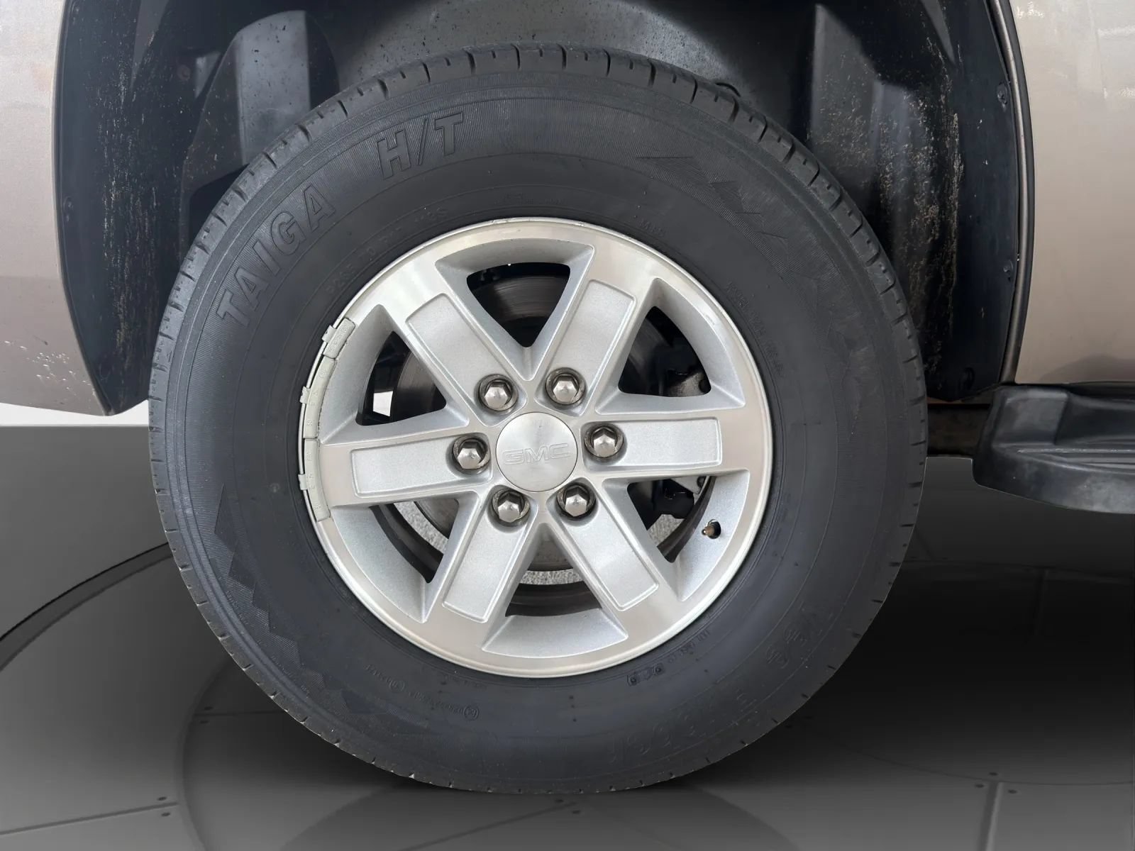 Used 2013 GMC Yukon SLT AWD/4WD image 24