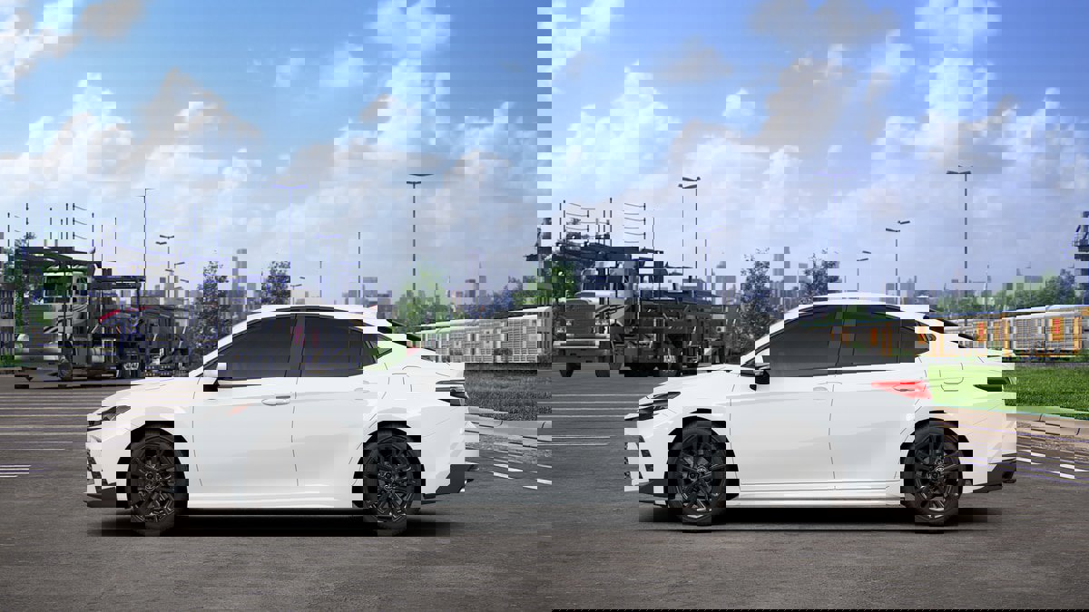 New 2026 Toyota Camry SE image 4