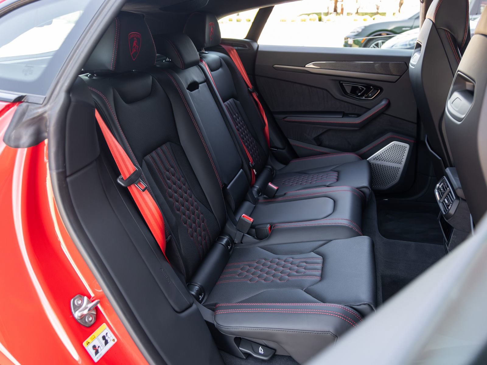 Used 2026 Lamborghini Urus SE image 42