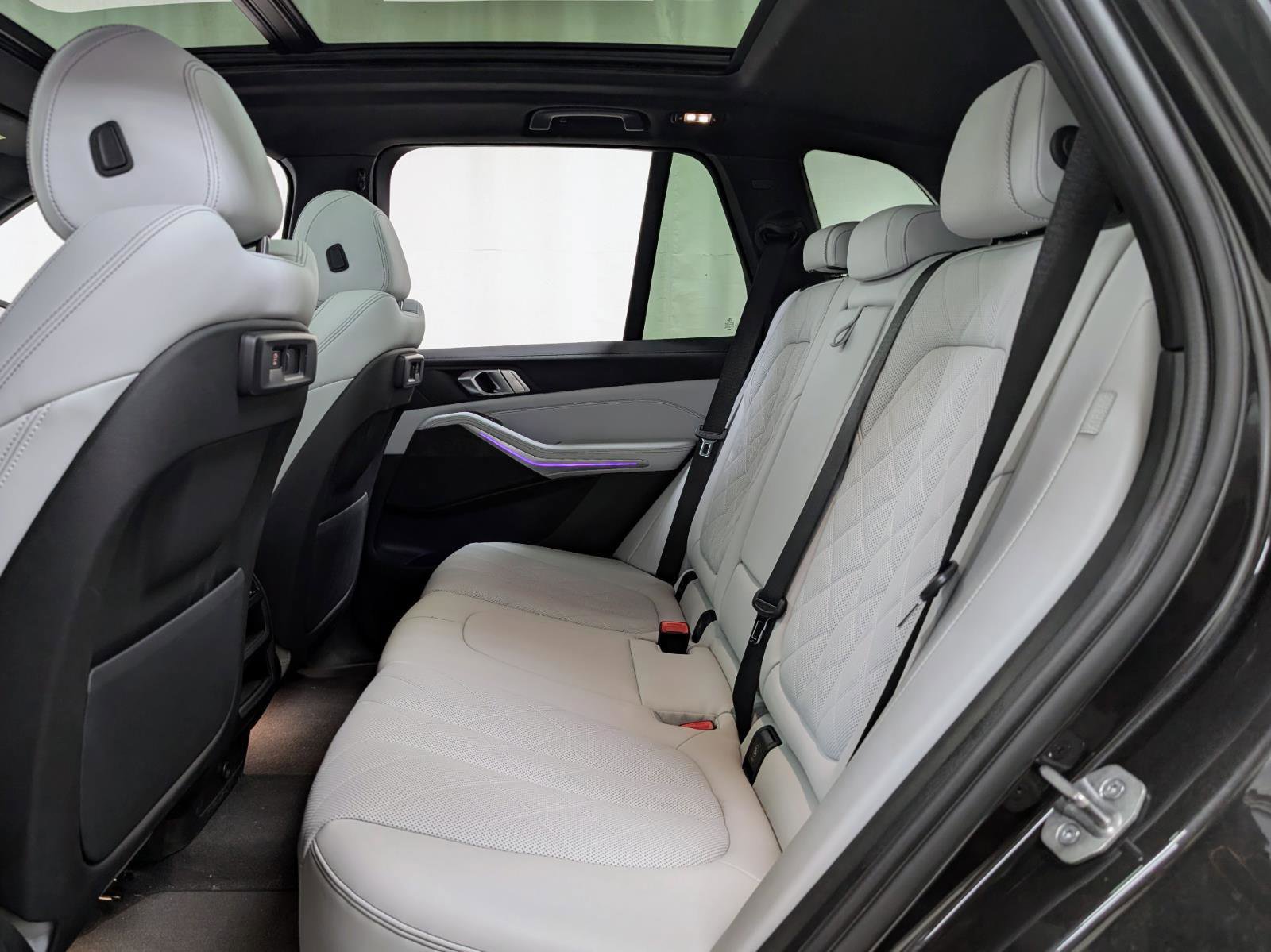 Used 2023 BMW X5 xDrive40i image 19