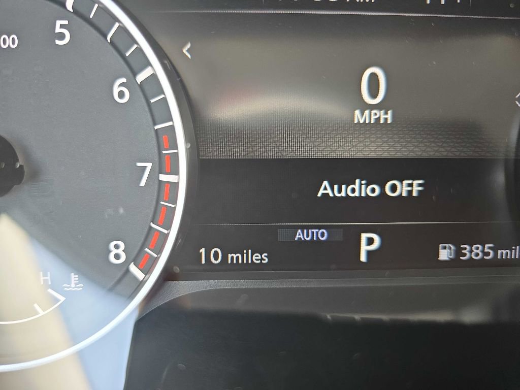 Used 2025 Nissan Pathfinder S image 17