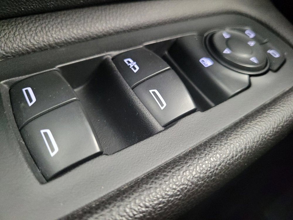 Used 2020 GMC Terrain SLE w/ Driver Convenience Package image 27