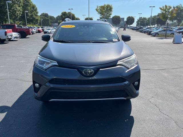 Used 2018 Toyota RAV4 SE w/ Power Extra Value Package AWD/4WD image 2