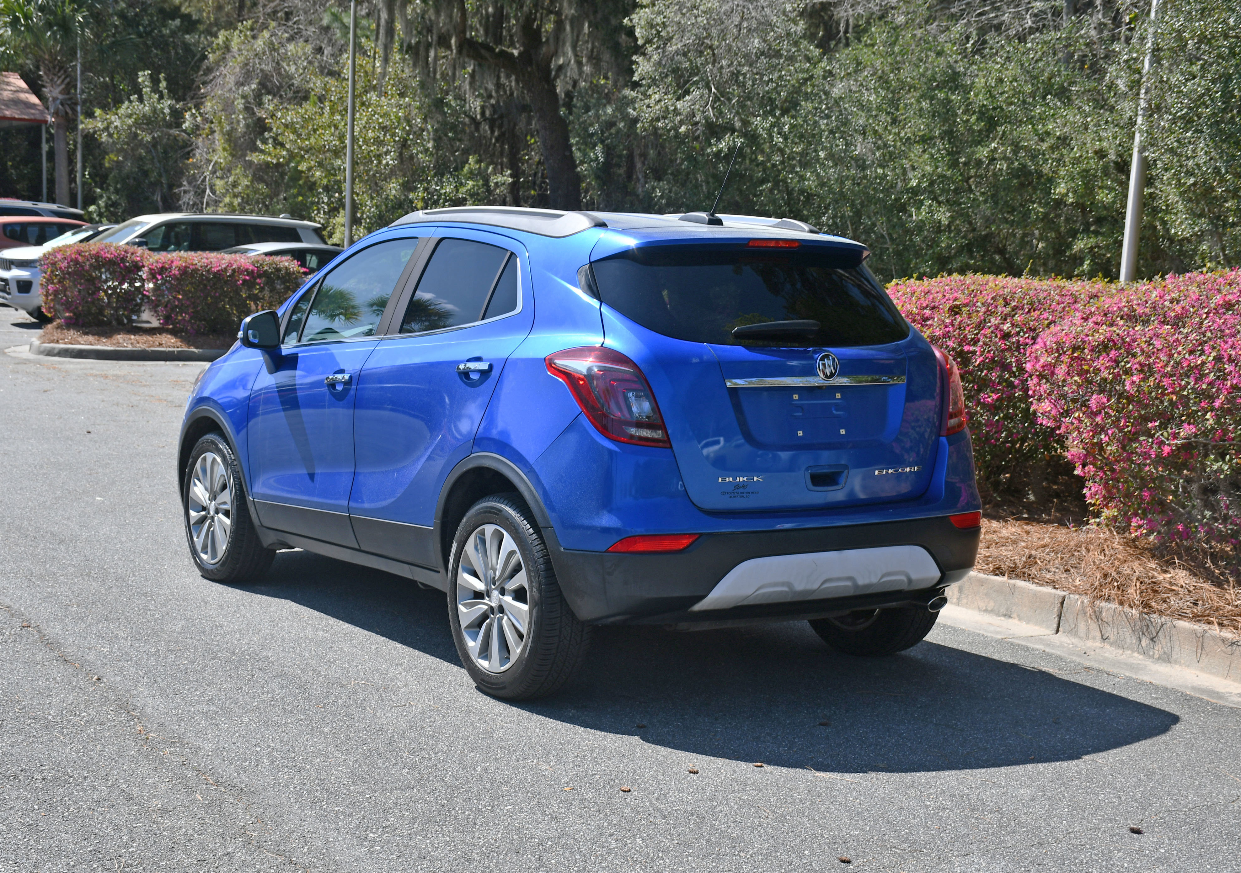 Used 2017 Buick Encore Preferred image 3