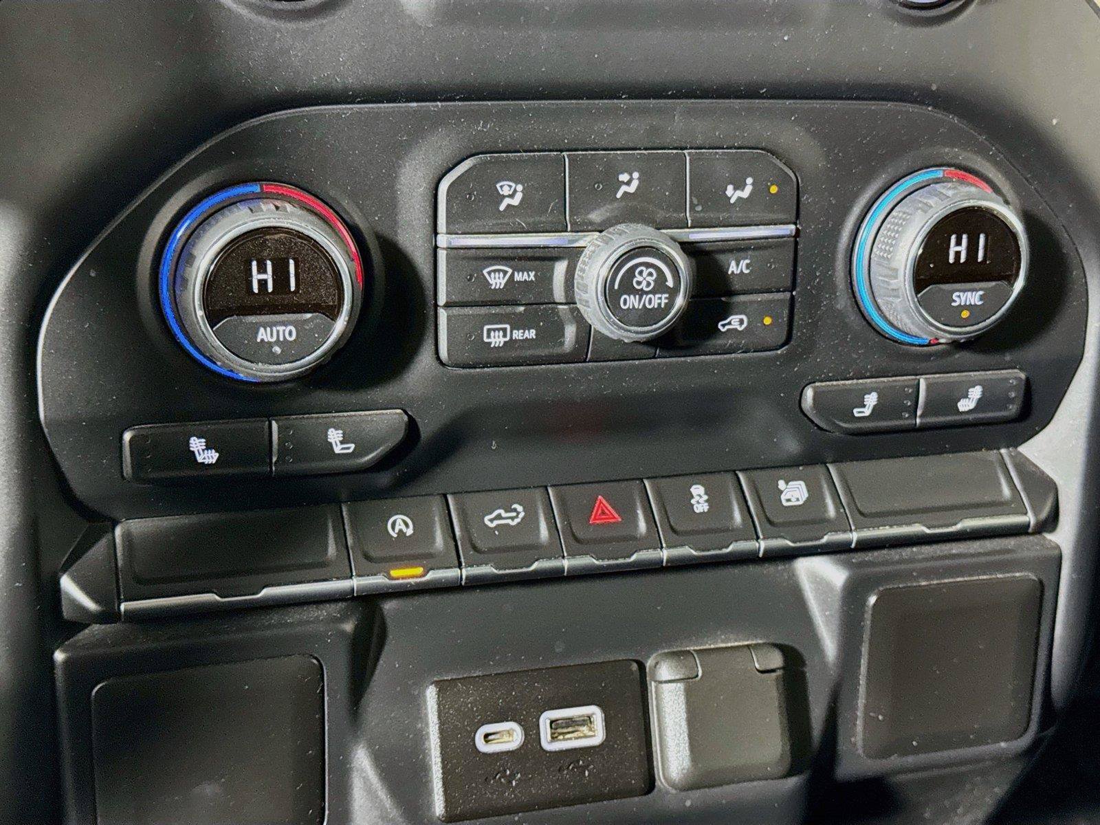 Used 2019 Chevrolet Silverado 1500 LT w/ Texas Edition RWD image 13
