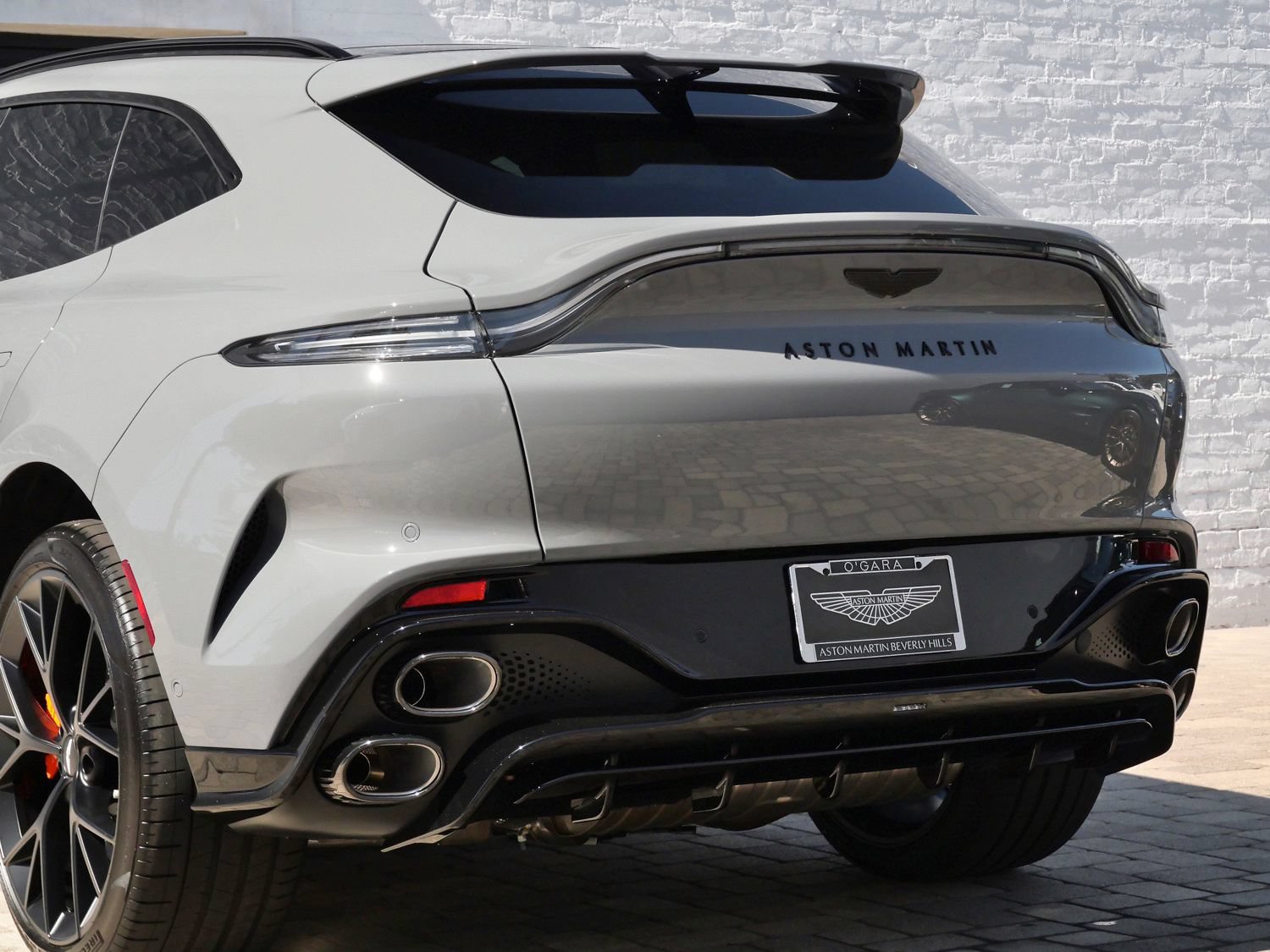 New 2026 Aston Martin DBX S AWD/4WD image 8