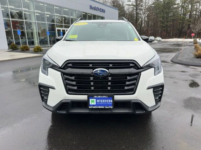 Used 2025 Subaru Ascent Bronze Edition image 2