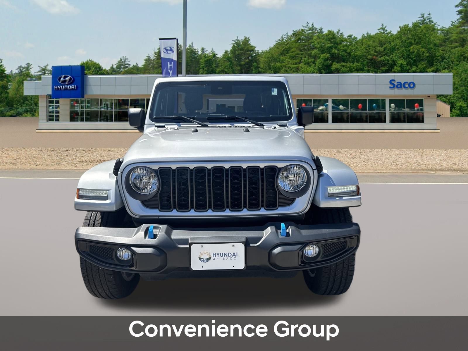 Used 2024 Jeep Wrangler Unlimited w/ Convenience Group image 3