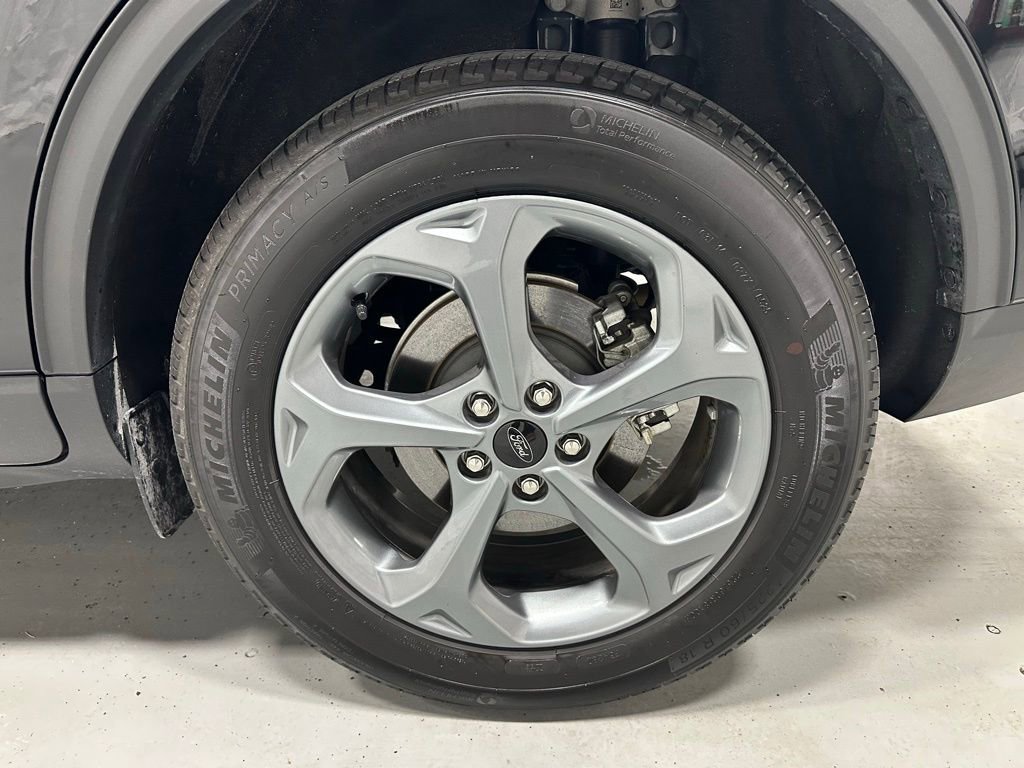 Used 2025 Ford Escape ST-Line image 58