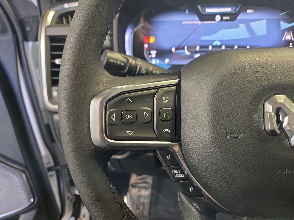 New 2026 RAM 1500 Laramie AWD/4WD image 19