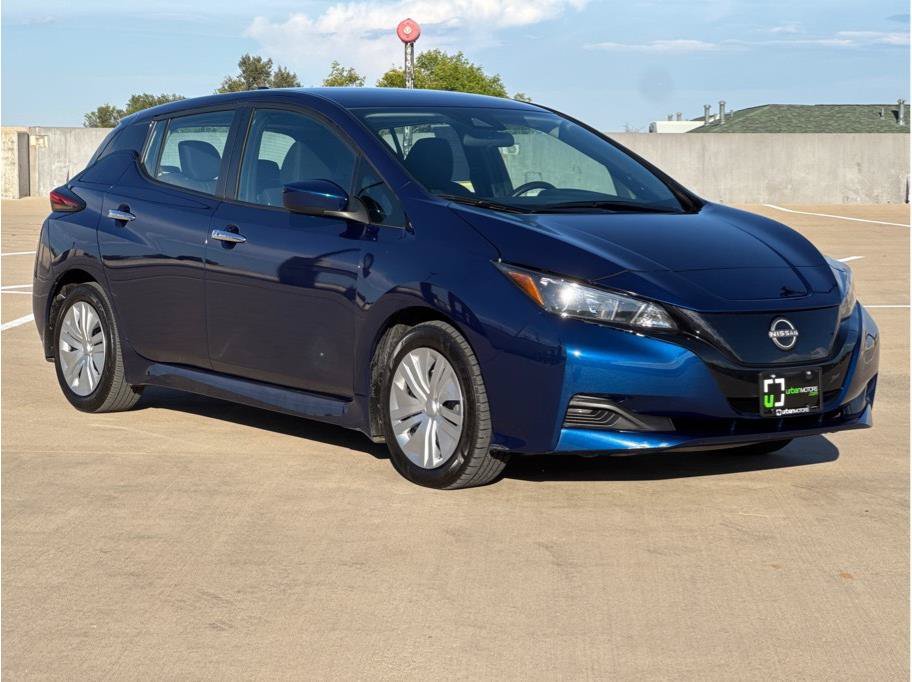 Used 2025 Nissan Leaf S FWD image 30