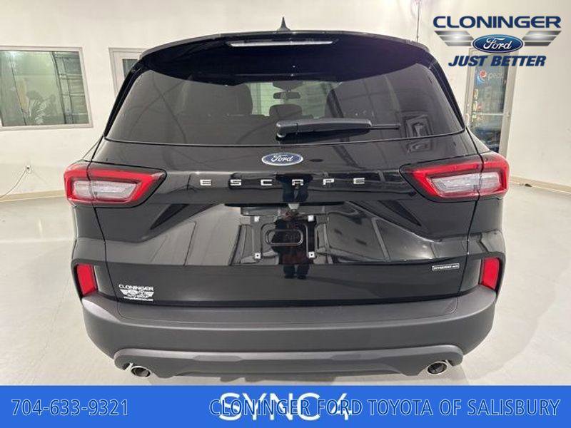 New 2026 Ford Escape ST-Line Select image 9