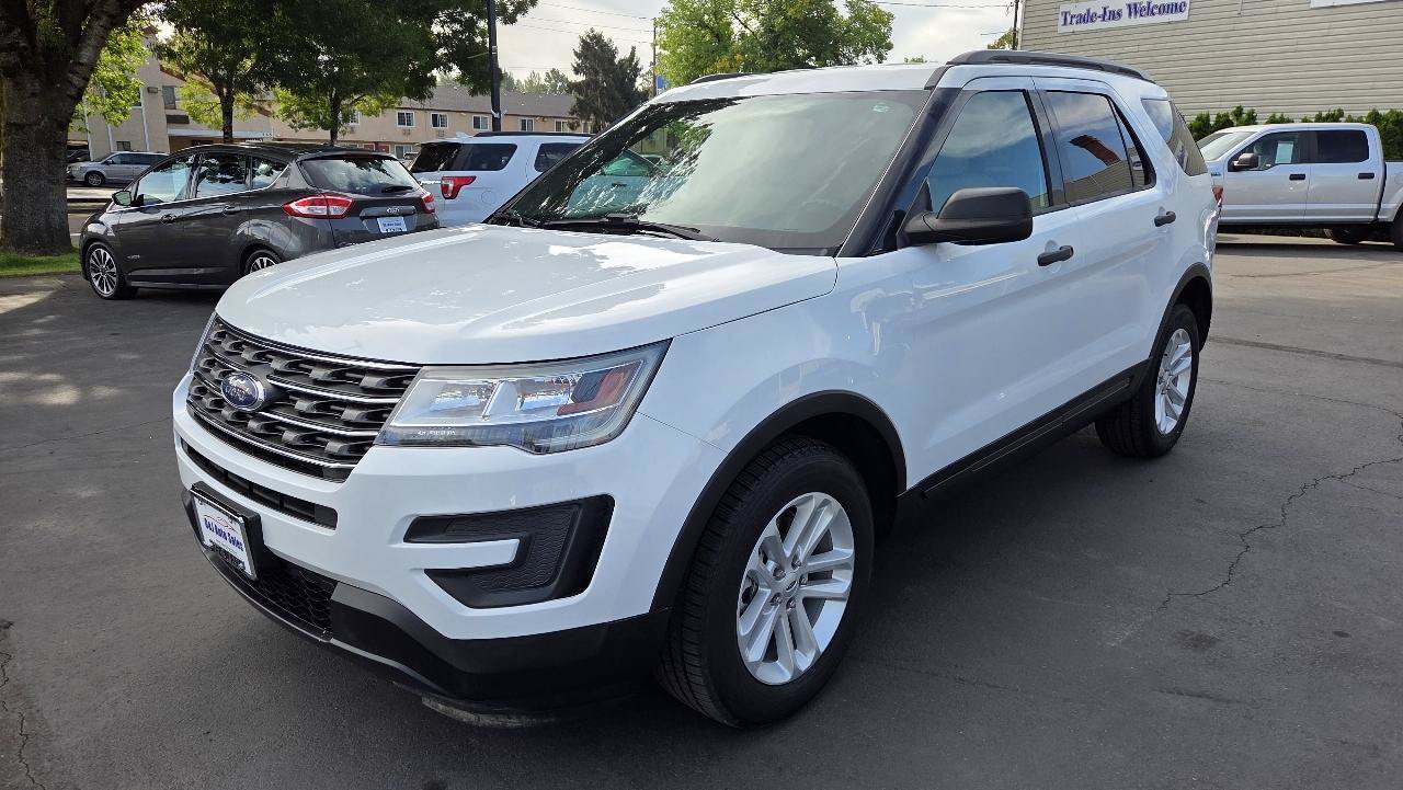 Used 2017 Ford Explorer 4WD image 2