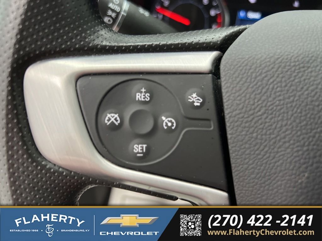 Used 2023 GMC Acadia SLE w/ Driver Convenience Package FWD image 25