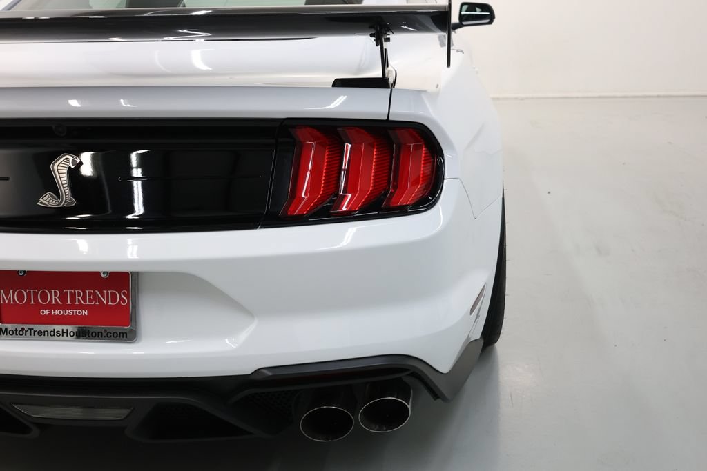 Used 2022 Ford Mustang Shelby GT500 w/ Carbon Fiber Track Pack RWD image 69