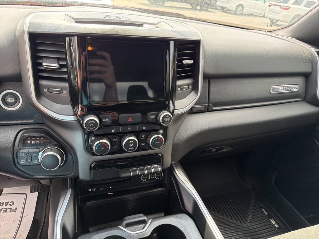 Used 2019 RAM 1500 Big Horn AWD/4WD image 9