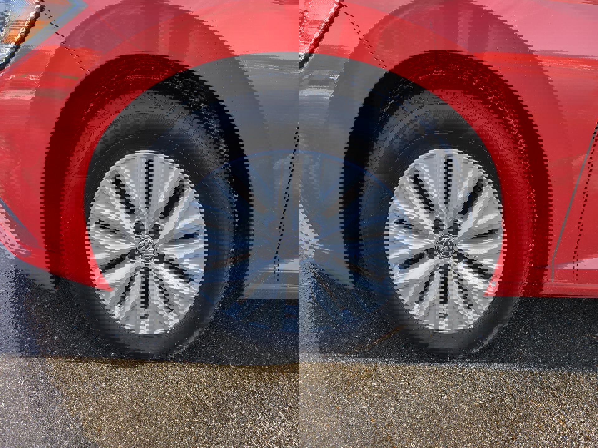 Used 2019 Volkswagen Jetta S w/ Driver Assistance Package image 30