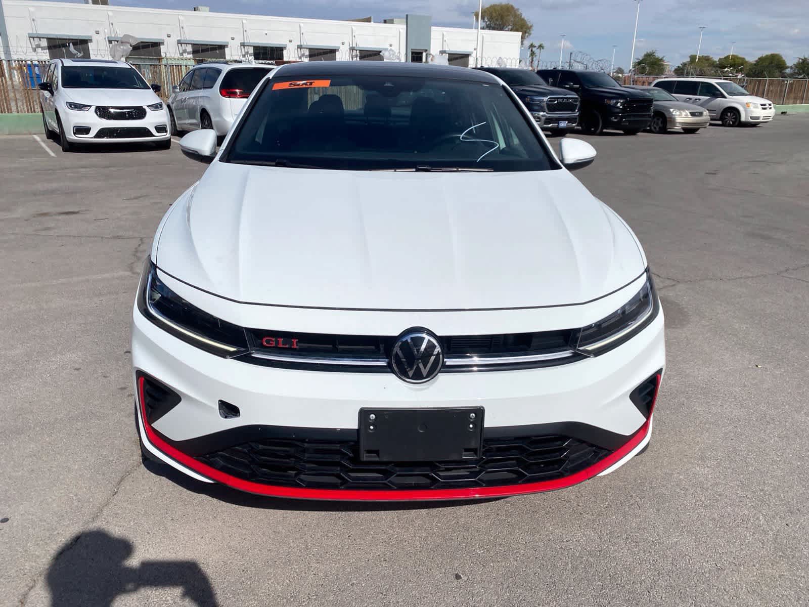 Used 2025 Volkswagen Jetta GLI Autobahn FWD image 2