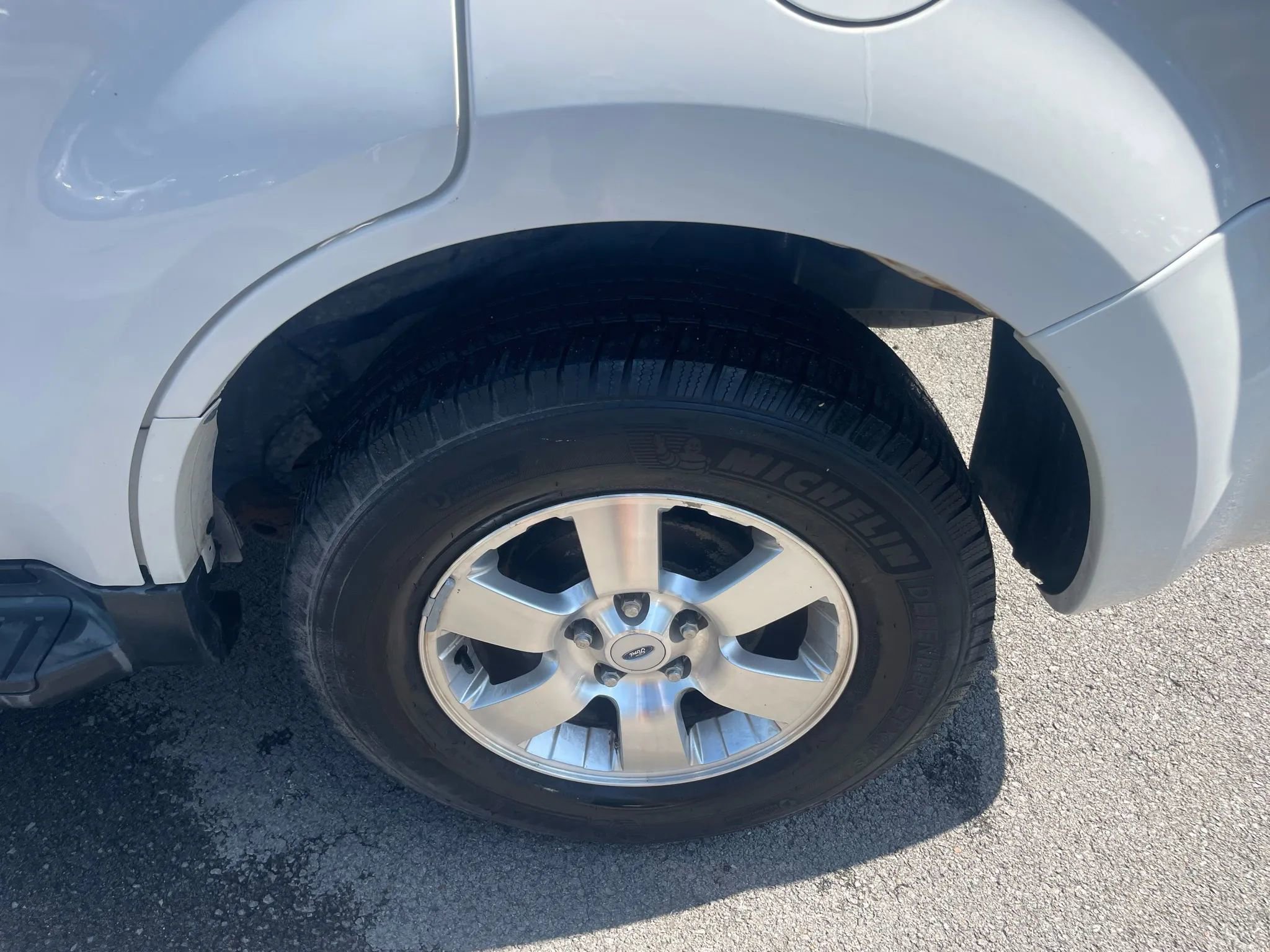 Used 2012 Ford Escape Limited FWD image 19