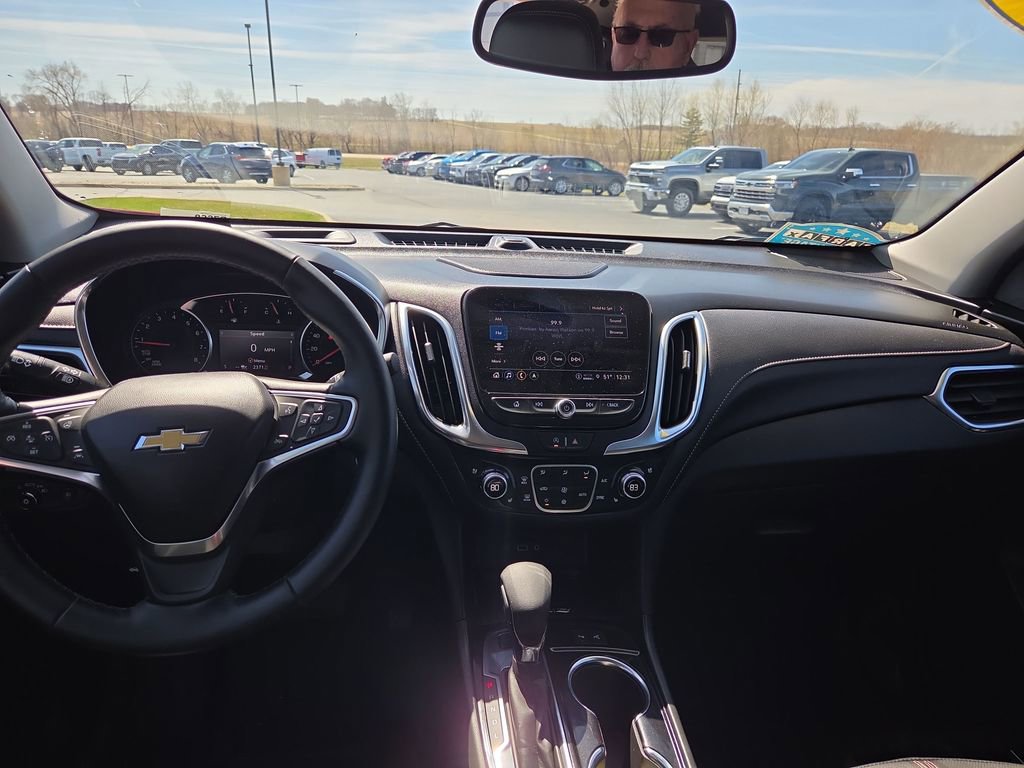 Certified 2024 Chevrolet Equinox Premier image 11