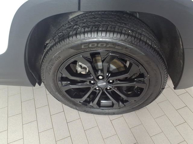 Used 2020 GMC Terrain SLE w/ Driver Convenience Package image 8