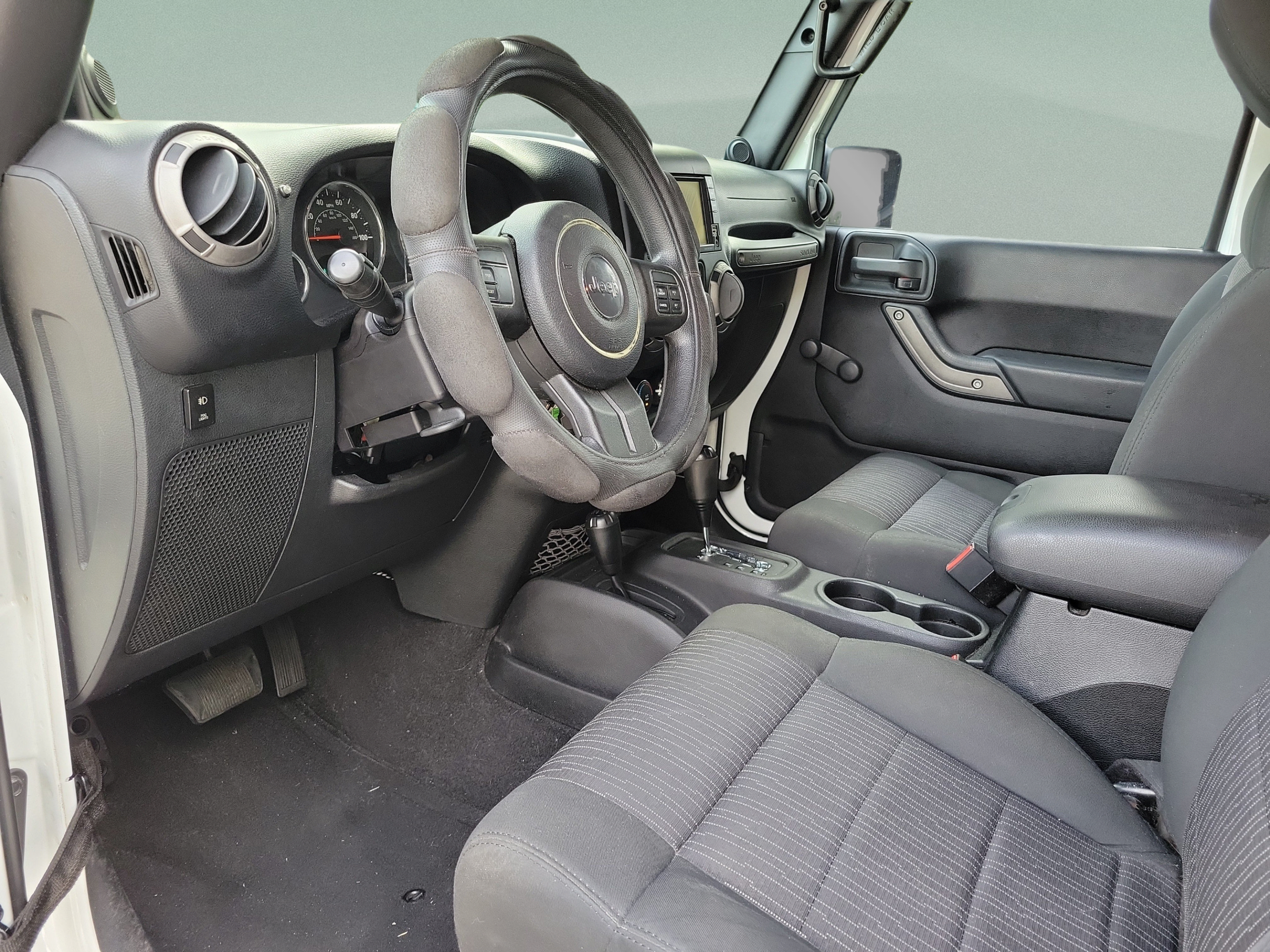 Used 2012 Jeep Wrangler Sport AWD/4WD image 12