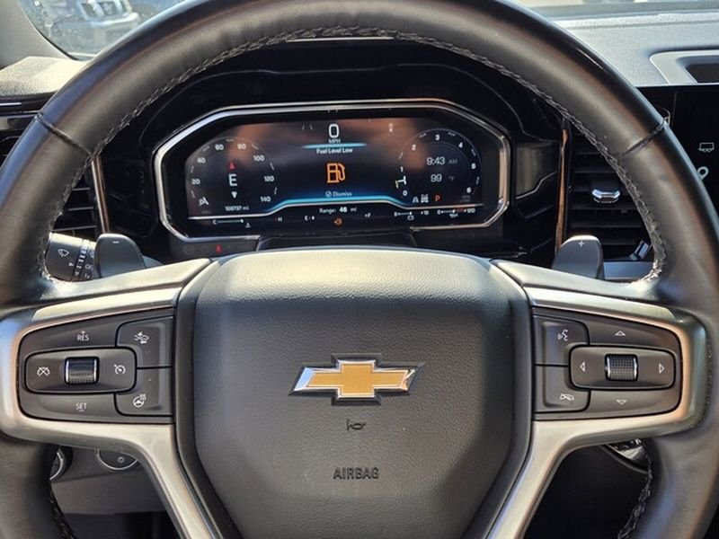Used 2023 Chevrolet Silverado 1500 LT AWD/4WD image 27