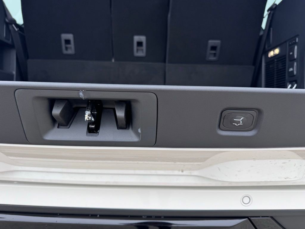 New 2025 Ford Expedition Tremor image 11