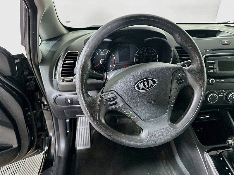Used 2017 Kia Forte LX FWD image 12