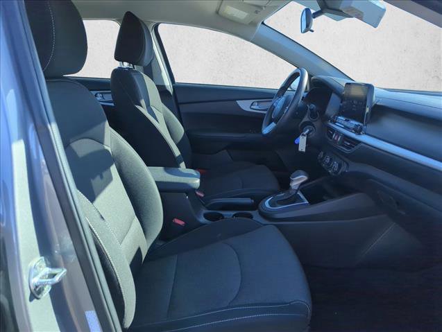 Used 2024 Kia Forte LXS image 18