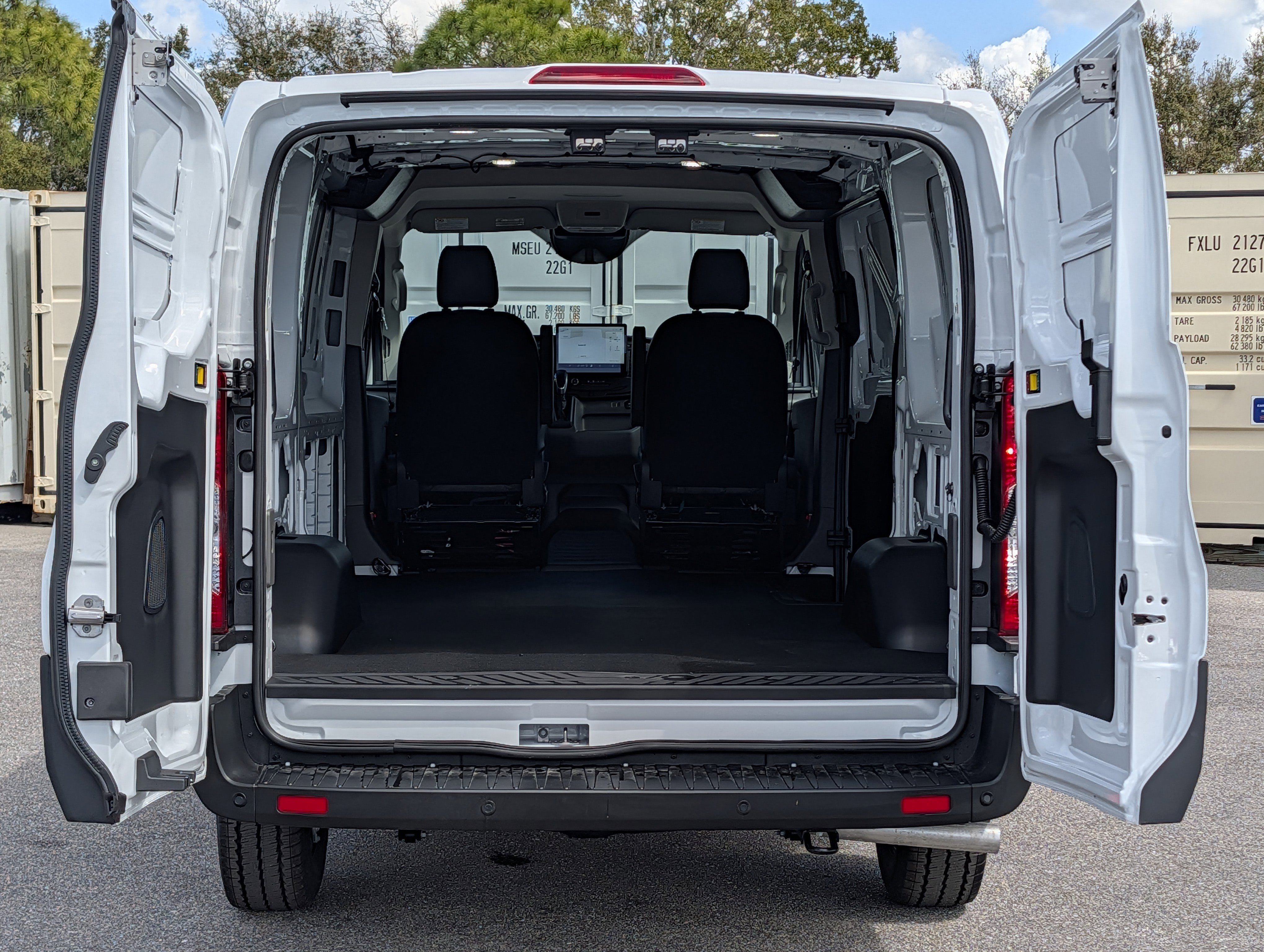 New 2026 Ford Transit 250 Low Roof RWD image 14