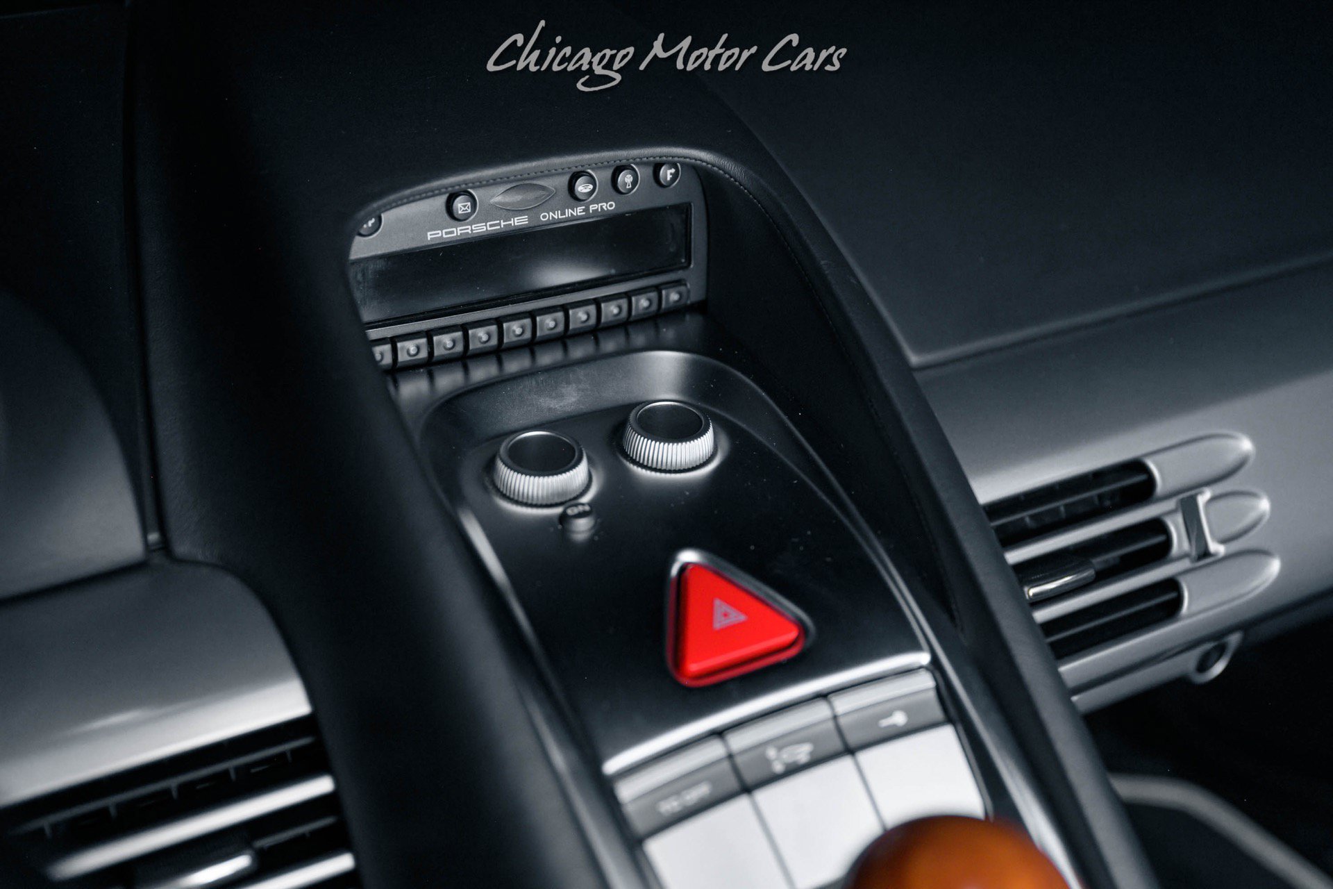 Used 2005 Porsche Carrera GT RWD image 12