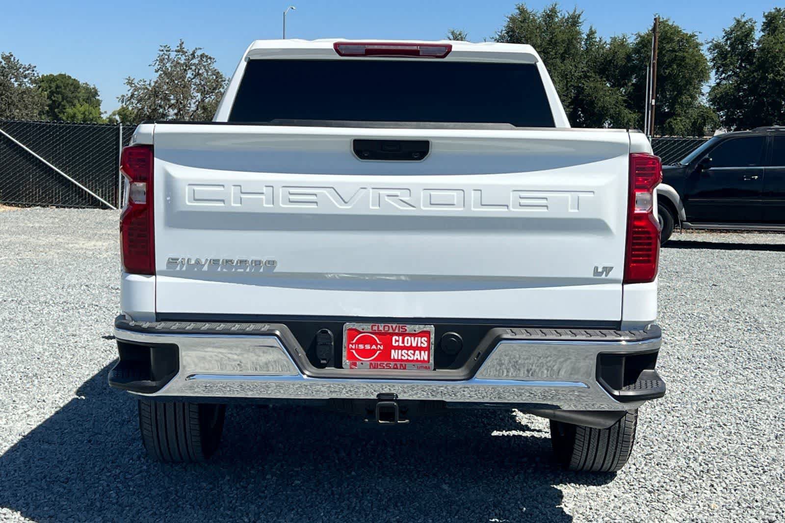 Used 2025 Chevrolet Silverado 1500 LT AWD/4WD image 8