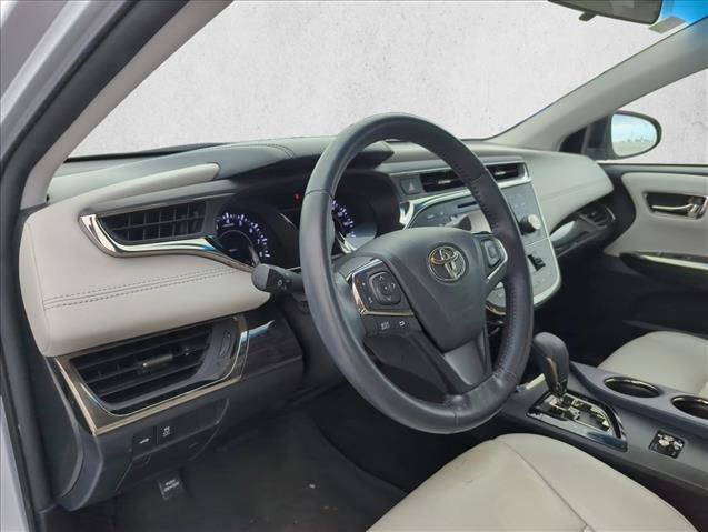 Used 2014 Toyota Avalon XLE FWD image 12