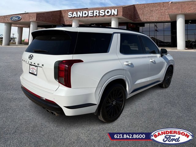 Used 2024 Hyundai Palisade Calligraphy image 3