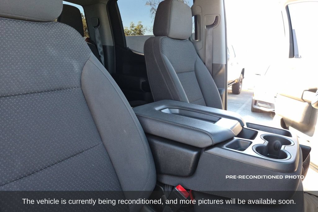 Used 2021 Chevrolet Silverado 1500 Custom Trail Boss w/ LPO, Dark Essentials Package AWD/4WD image 15