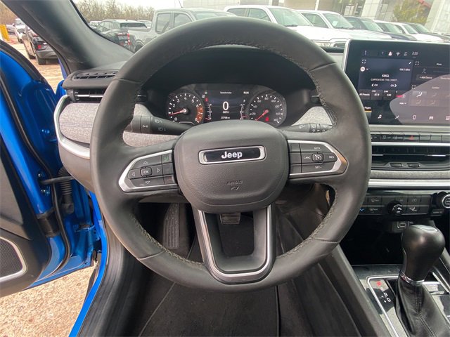 Used 2024 Jeep Compass Latitude image 22