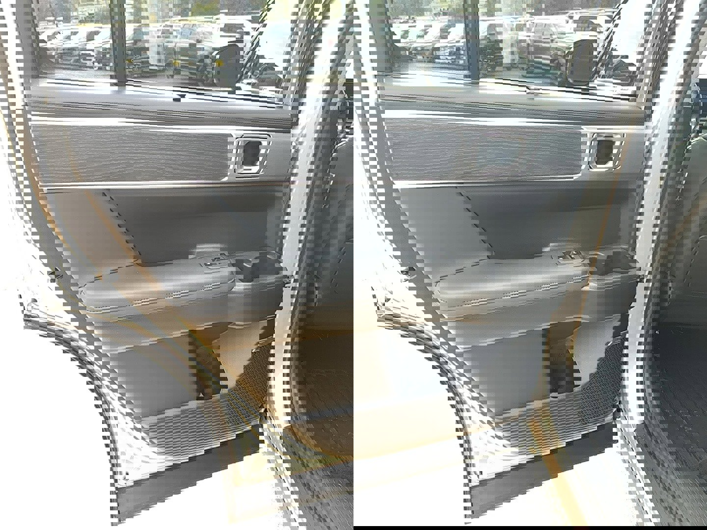 Used 2025 Hyundai Santa Fe Limited image 14