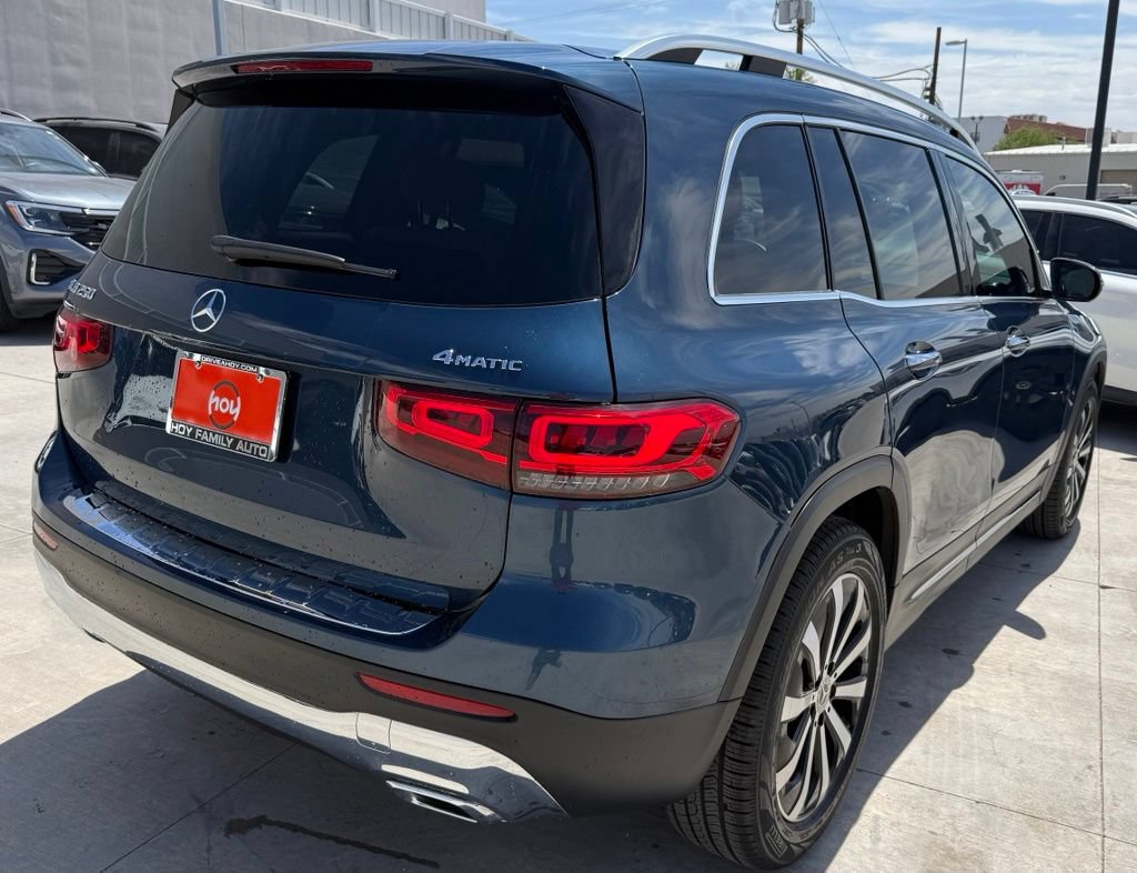 Used 2022 Mercedes-Benz GLB 250 4MATIC image 9